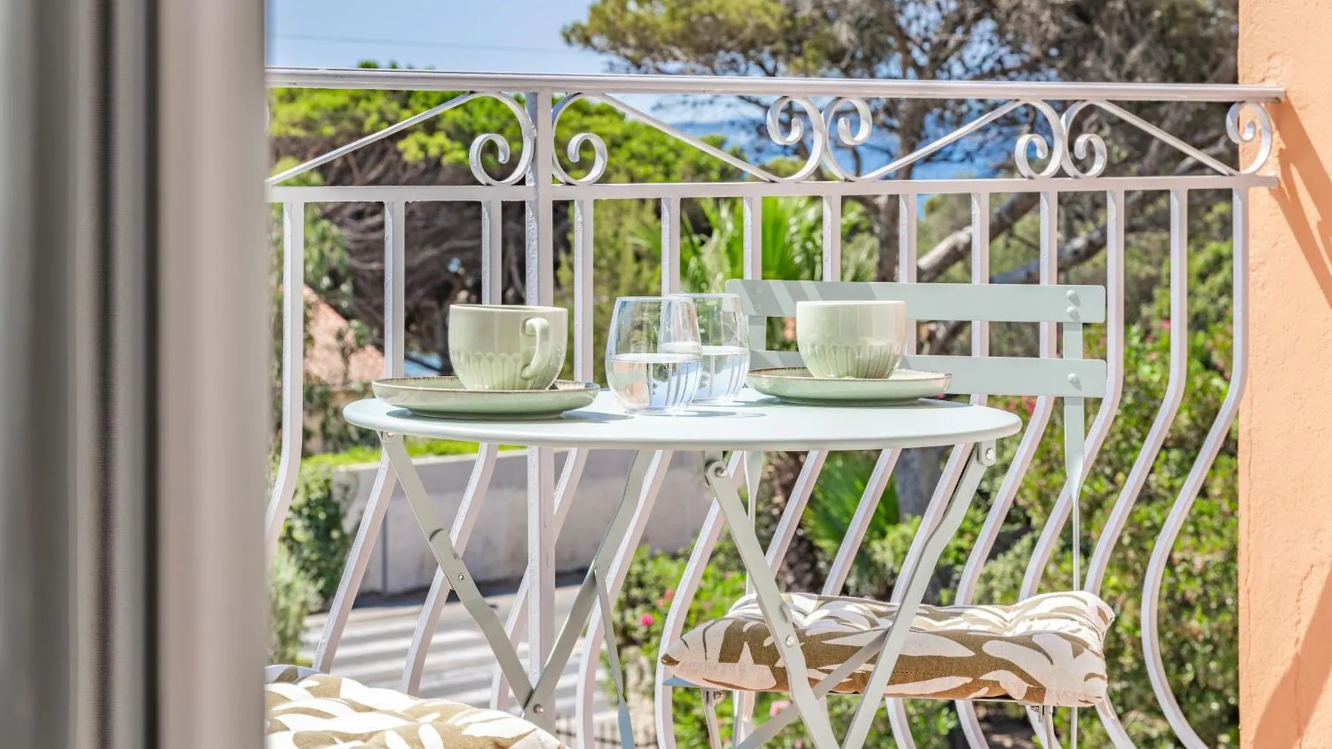 Bleu Paradis - Studio Cosy - Vue Mer & Terrasse Romantique - Parking Prive Les Issambres Francia