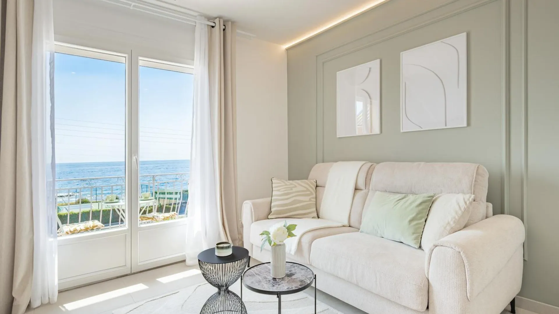 Bleu Paradis - Studio Cosy - Vue Mer & Terrasse Romantique - Parking Prive Les Issambres Francia
