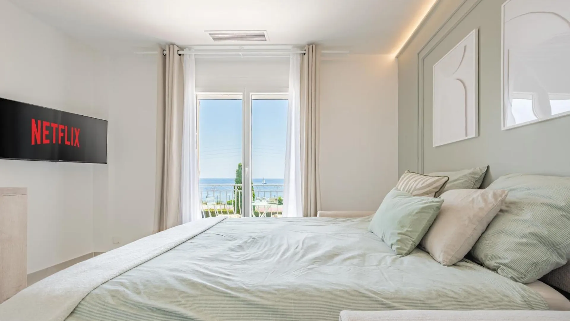 Bleu Paradis - Studio Cosy - Vue Mer & Terrasse Romantique - Parking Prive Les Issambres Appartamento